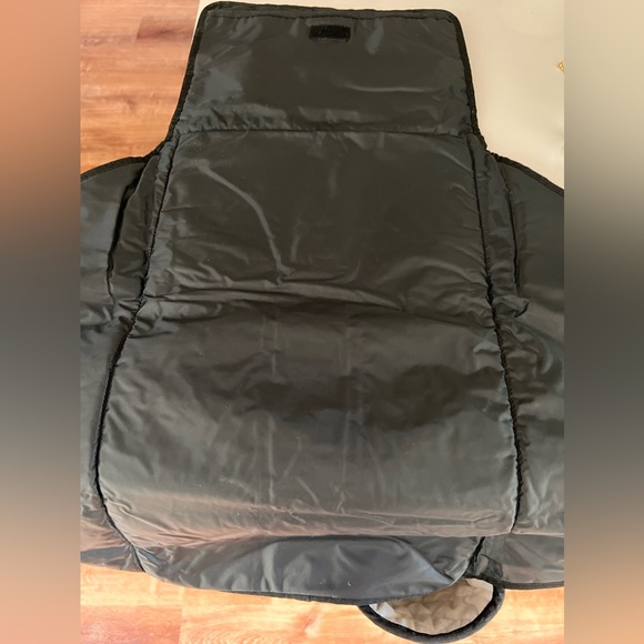 Tory Burch Changing Mat - Picture 3 of 4